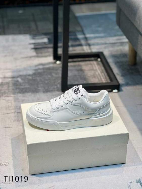 Picture of Dolce Gabbana Shoes _SKUDGsz38-44n03194227